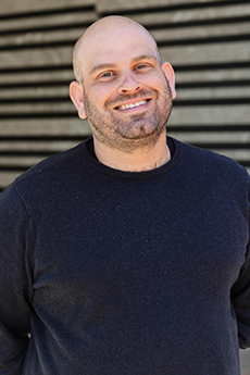 Adam Aviv
