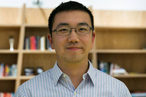 Headshot of Alex Lin